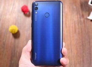 Honor-8C-Back-300x218