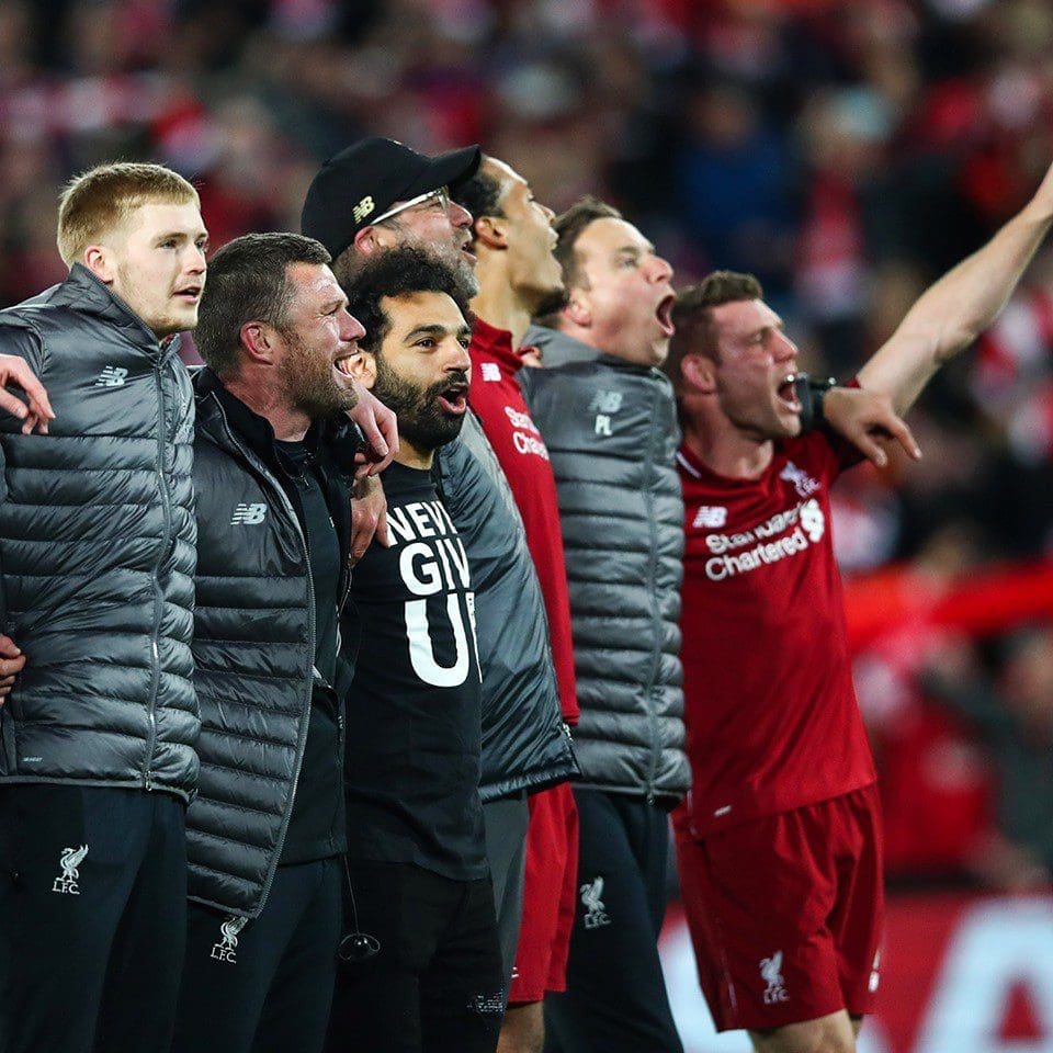 salah celebrate with the team