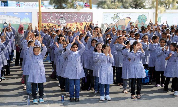 صورة أرشيفية لطلاب المدارس