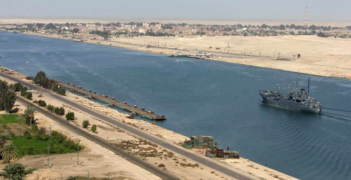 حقيقة تعرض قناة السويس لخسائر فادحة