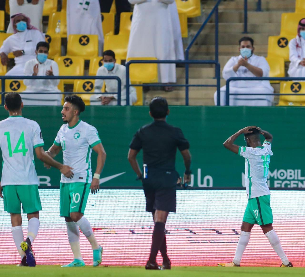 موعد مباراة المنتخب السعودي مع سنغافورة والقنوات الناقلة