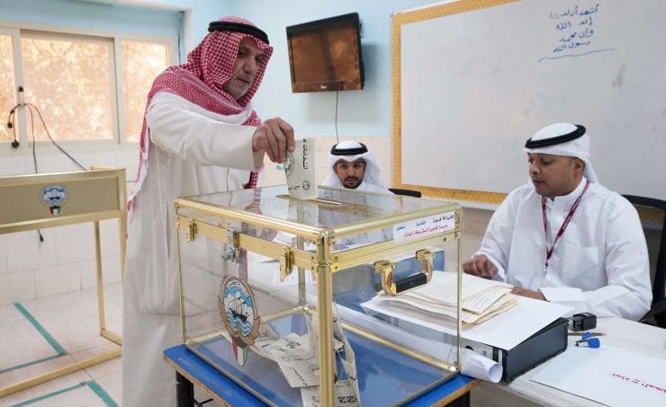 أسماء مرشحين الدائرة الرابعة 2023 انتخابات مجلس الأمة